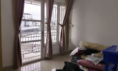 DIJUAL RUMAH 2 LANTAI KOMPLEK DEMANG NINGRAT PALEMBANG