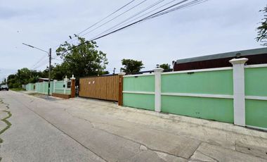 Unbeatable Deal! Invest Now Before It’s Gone!! Warehouse + Factory Area for Sale — Land with concrete pavement and existing structure on 1 Rai