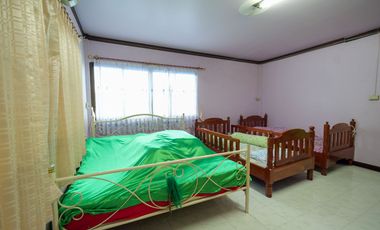 Unbeatable Deal! Invest Now Before It’s Gone!! Warehouse + Factory Area for Sale — Land with concrete pavement and existing structure on 1 Rai