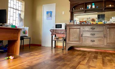 Casa vista al mar 3 habitaciones 1 baño cocina, balcón. Vistas amplias y limpias.