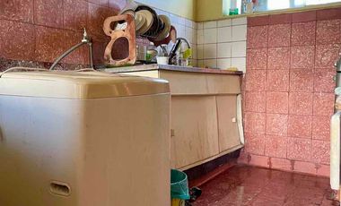 Casa vista al mar 3 habitaciones 1 baño cocina, balcón. Vistas amplias y limpias.