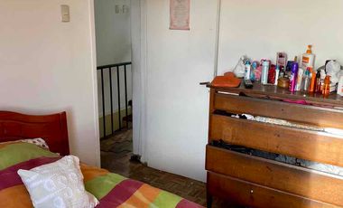 Casa vista al mar 3 habitaciones 1 baño cocina, balcón. Vistas amplias y limpias.