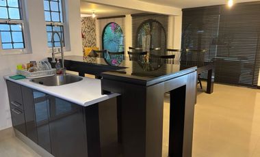 RENTA EXCELENTE CASA AMUEBLADA 1 SOLO NIVEL  EN APIZACO, TLAXCALA.