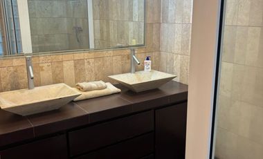 RENTA EXCELENTE CASA AMUEBLADA 1 SOLO NIVEL  EN APIZACO, TLAXCALA.