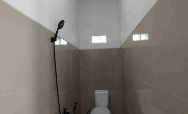 rumah dijual dekat kampus mercubuana, hanya 200m dari jalan raya