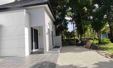 rumah dijual dekat kampus mercubuana, hanya 200m dari jalan raya