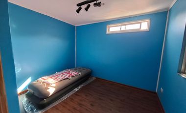 Valle del Yelcho. 5 D 3 baños, 138 en 84 de terreno, Huechuraba