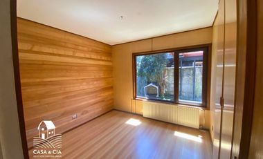 Se vende casa en el centro de Puerto Varas 4 dormitorios y 3 baños