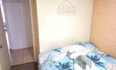 Se Vende Linda Casa Aislada de dos pisos, en Condominio Valle Molinos, altura paradero 10, comuna de La Cruz.