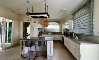 CASA AMUEBLADA EN VENTA EN COSTA DE ORO | ARLETTE FLORES