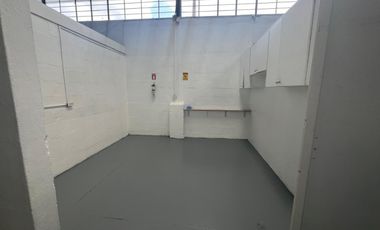 DE VENTA GALPON 450 M2, SECTOR AMAGASÍ DEL INCA