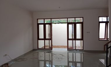 Jual Rumah Baru di Margahayu Raya Bandung Ciwastra Buahbatu dkt Kawaluyaan MIM