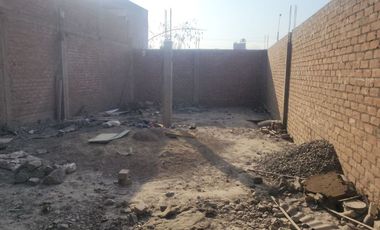 VENTA DE TERRENO CERCADOEN CARABAYLLO DE 110 M2 FRENTE A PARQUE