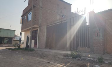 VENTA DE TERRENO CERCADOEN CARABAYLLO DE 110 M2 FRENTE A PARQUE