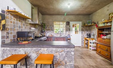Casa en Venta en Tecmilco, Tepoztlán, Morelos.