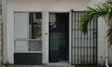 VENTA DE CASA EN MEDELLIN DE BRAVO, VERACRUZ.