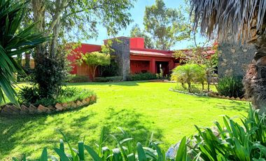 Casa de un solo nivel y 4 recámaras muy cerca de San Juan del Rio