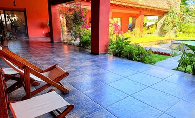 Casa de un solo nivel y 4 recámaras muy cerca de San Juan del Rio