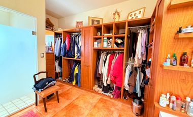Casa de un solo nivel y 4 recámaras muy cerca de San Juan del Rio