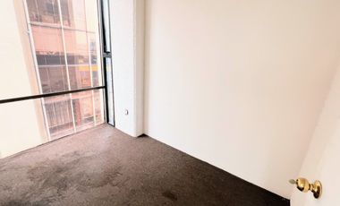 Oficinas en Renta en Col. Nochebuena, súper ubicadas! Frente a Metrobus