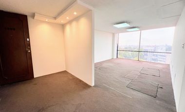 Oficinas en Renta en Col. Nochebuena, súper ubicadas! Frente a Metrobus