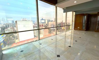 Oficinas en Renta en Col. Nochebuena, súper ubicadas! Frente a Metrobus