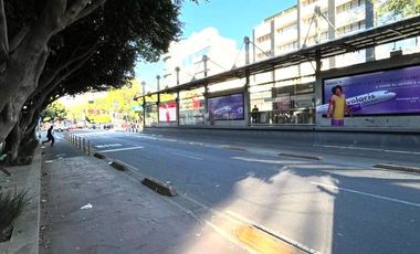 Oficinas en Renta en Col. Nochebuena, súper ubicadas! Frente a Metrobus