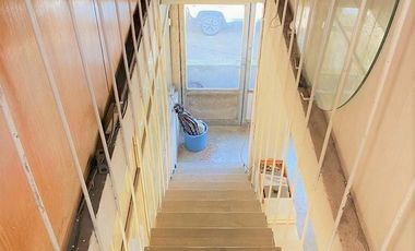 Bodega en VENTA y RENTA en IZTAPALAPA con oficinas y patio.