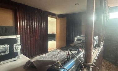 RENTO LOCAL COMERCIAL / BODEGA EXCELENTE UBICACION EN OUENTE DE VIGAS