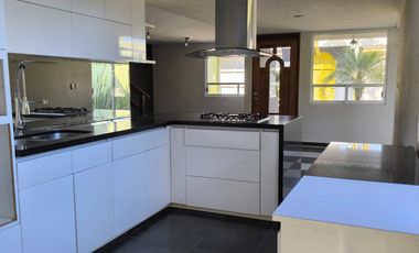 Casa en venta en La Huerta, frente a Costco Morelia