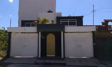 Casa en venta en La Huerta, frente a Costco Morelia