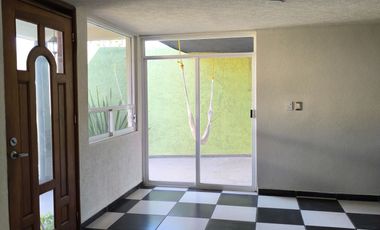 Casa en venta en La Huerta, frente a Costco Morelia