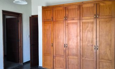 Casa en venta en La Huerta, frente a Costco Morelia