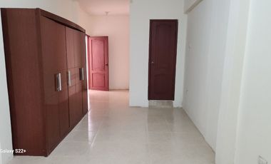 Casa de venta de 3 dormitorios con terraza,  en Sauces Guayaquil Ecuador