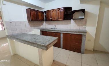Casa de venta de 3 dormitorios con terraza,  en Sauces Guayaquil Ecuador