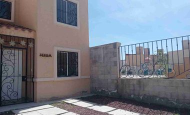 SE RENTA CASA, VIÑEDOS