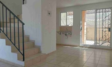 SE RENTA CASA, VIÑEDOS