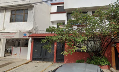 CASA ADJUDICADA CON POSESION, OPORTUNIDAD DE INVERSION MENOR AL VALOR COMERCIAL