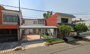 VENTA DE CASA EN: valle de Santa Monica, 54057 Tlalnepantla, Méx.