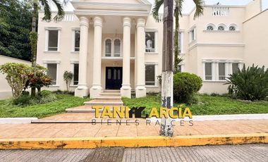 Rento Bella Casa en Residencial Shangrila en Fortín.