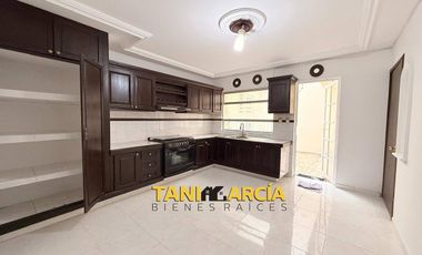 Rento Bella Casa en Residencial Shangrila en Fortín.