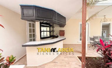 Rento Bella Casa en Residencial Shangrila en Fortín.