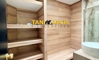 Rento Bella Casa en Residencial Shangrila en Fortín.