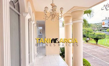 Rento Bella Casa en Residencial Shangrila en Fortín.