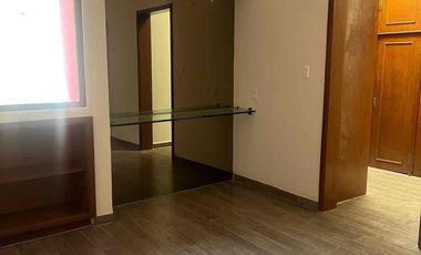 CASA EN RENTA EN VILLAS DE IRAPUATO