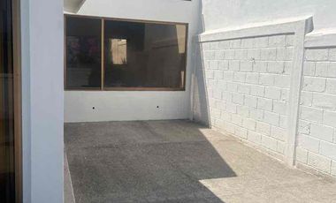 CASA EN RENTA EN VILLAS DE IRAPUATO