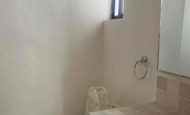 CASA EN RENTA EN VILLAS DE IRAPUATO