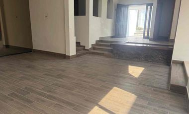 CASA EN RENTA EN VILLAS DE IRAPUATO