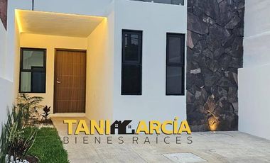 Vendo Casa Nueva, super céntrica, cerca de Plaza 11 en Córdoba.
