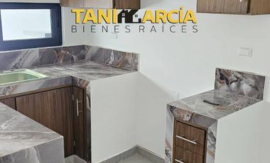 Vendo Casa Nueva, super céntrica, cerca de Plaza 11 en Córdoba.